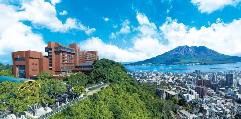 【城山ホテル鹿児島】独立型チャペル「ザ ガーデン チャペル フォレスト」が「2026年 日本の美しいチャペル100選」に選出！受賞記念「結婚式プレゼントキャンペーン」を開催 画像 11