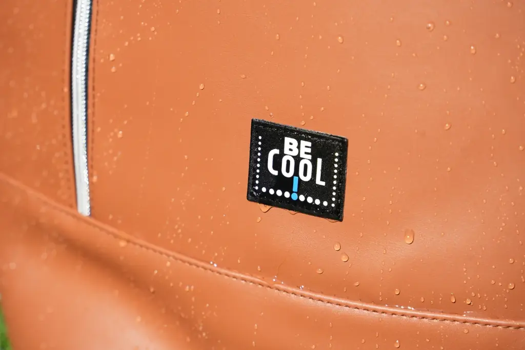 「クーラーバッグに見えない」保冷バックパック。ファッションと機能を両立したBE-CooLがmachi-yaに登場。 画像 4