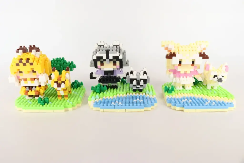 『けものフレンズ』とミタクルブロック コラボ第2弾。今回は、サーバル、アライグマ、フェネック、ミライが自分で組み立てて楽しむブロックフィギュアとして登場！ 画像 3