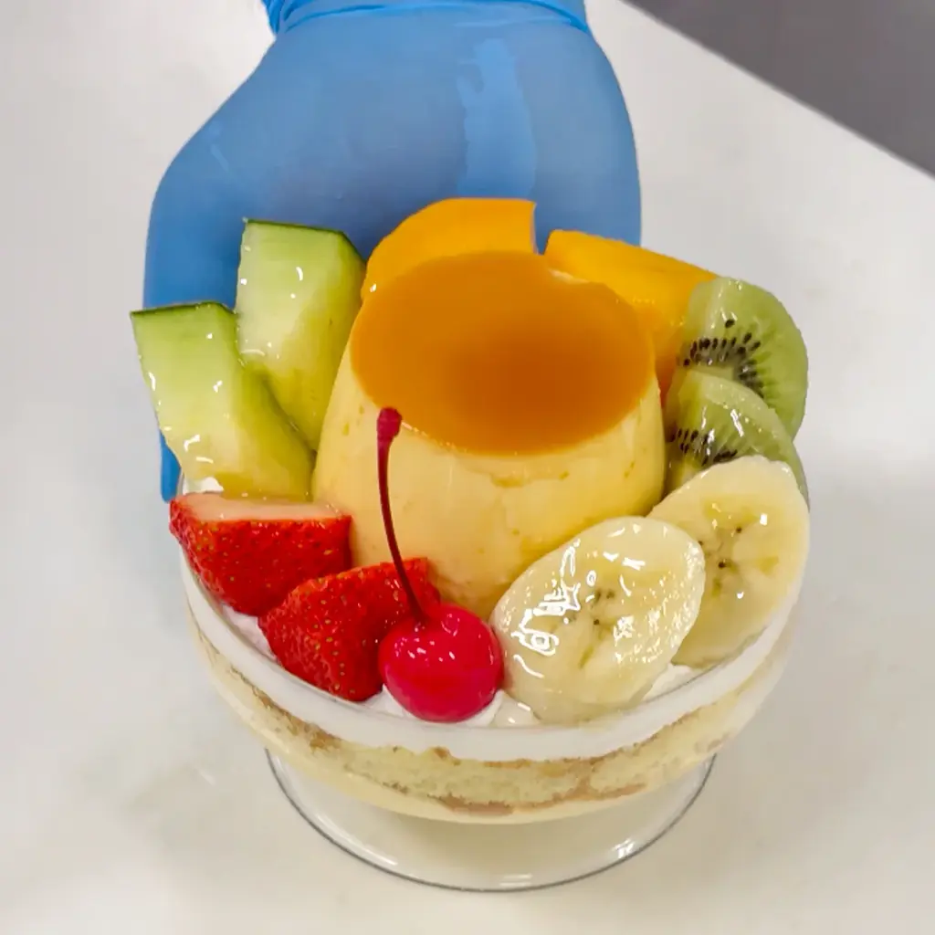 【全て1日限定】超デッッッカイ！“丸ごとドカン”と乗せちゃいました☆「夏のビッグパフェ祭り」開催！ 画像 27
