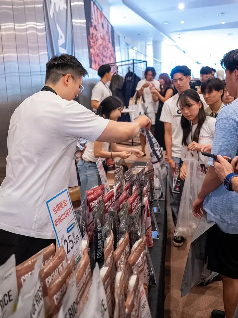 【8/11(祝・火)】クリームオブライス「YAOKI」国内最大級のボディビル大会にブース出展！新商品試食＆限定価格販売を実施！ 画像 3