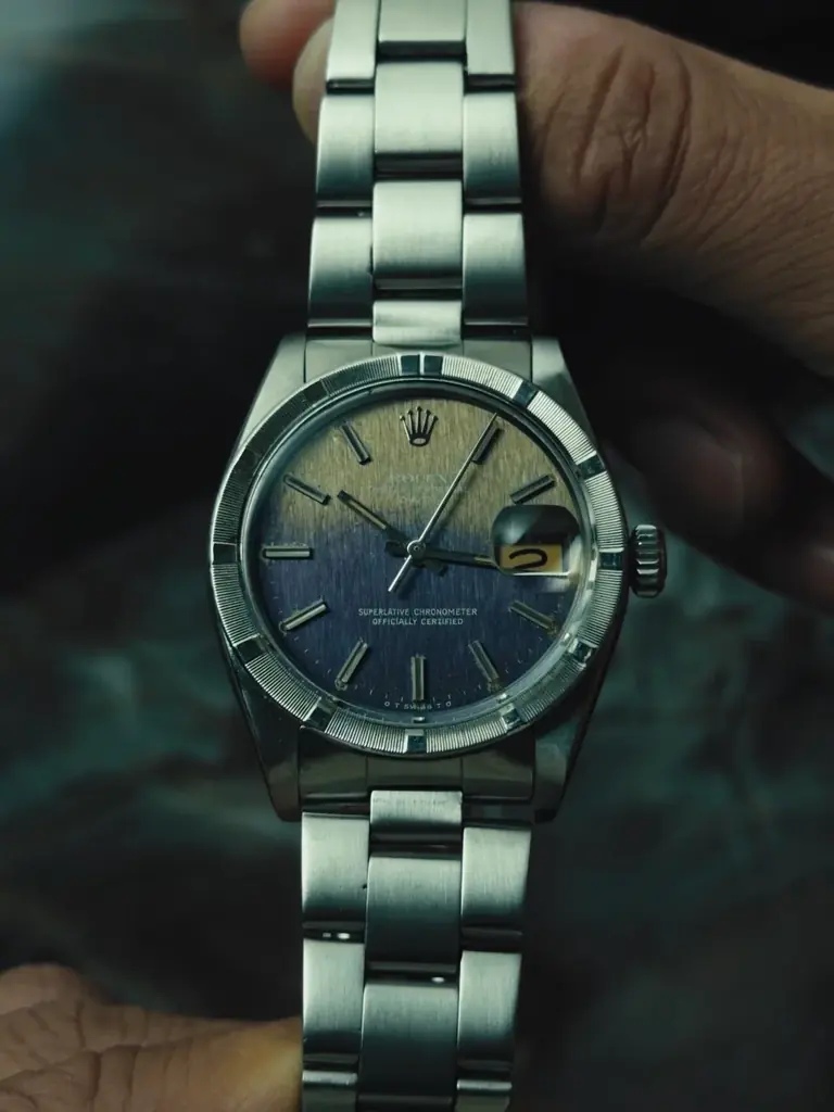 二度と同じ色彩は生まれない。ROLEX Oyster Perpetual Date Purple Grey Tropical Dialを備えたRef.1501を販売開始。 画像 2