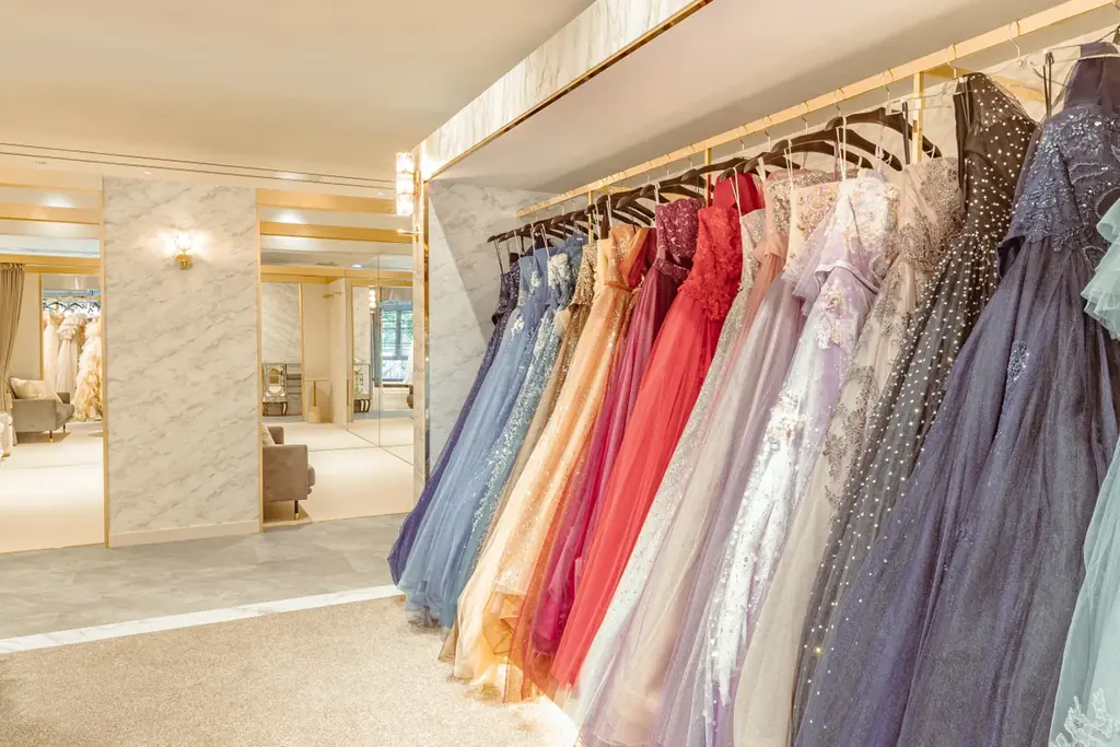 結婚式場「百花籠」のドレスサロン「VIVIAN brides名古屋店」が移転リニューアル 画像 2