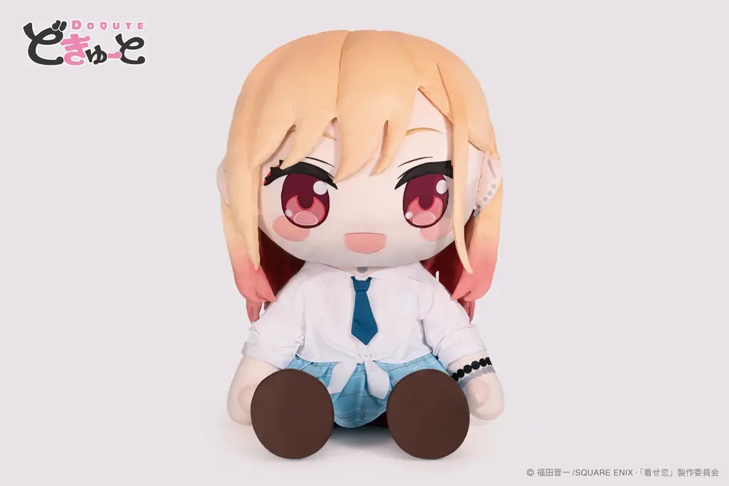 TVアニメ『その着せ替え人形は恋をする』より、制服姿の「喜多川海夢」が「超特大ぬいぐるみ」になって登場！TAITO GEAR&GOODSにて8月14日(金)より予約受付開始！ 画像 4