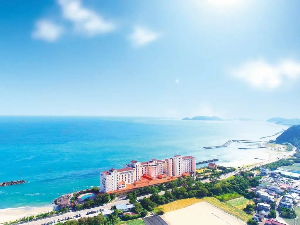 海を望む絶景ホテル☆徳島ブランド【なると金時収穫体験】秋の日帰り旅♪ 芋掘り×郷土料理バイキング×鳴門温泉 画像 2