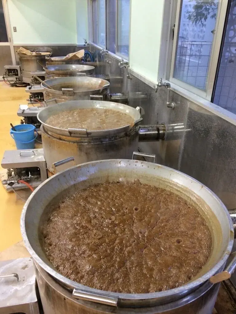 「UECHIYA CAFÉ」が、わしたショップ国際通り店で最高売上を記録！“黒糖なのに白い”沖縄県産の和三盆糖を使った「美らふわクリームぜんざい」 画像 16