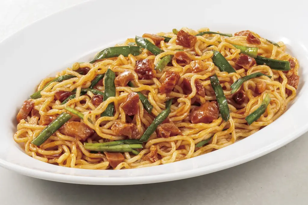 まだまだ続く暑い夏！快活CLUBのスタミナ満点メニューで乗り切ろう！肉も麺も楽しめる、4種の限定メニューが登場 画像 4