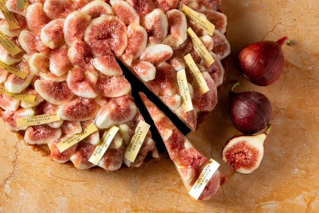 神戸の洋菓子屋「PATISSERIE TOOTH TOOTH」 にて、色と香りで味わう、秋色タルトが8月27日（木）に登場。 画像 4