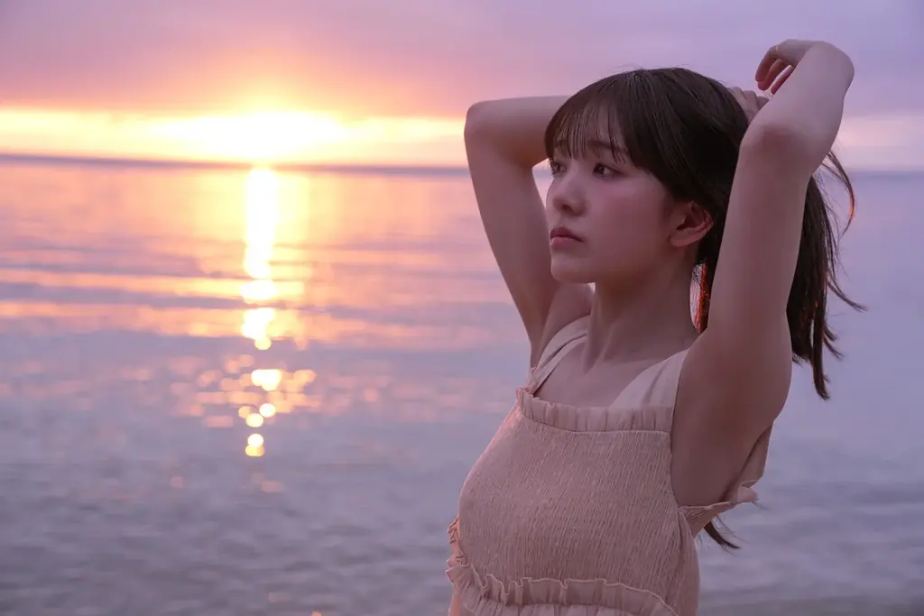 【表紙決定！】今注目のアイドルグループメンバーの10代ラスト写真集！『私立恵比寿中学 桜井えま1st写真集「あざと未満」』 画像 6