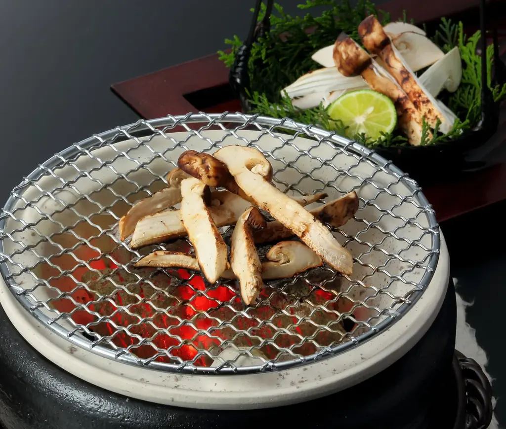 秋の味覚先取り!木曽路の「松茸」を味わう木曽路の「松茸と和牛フェア」を8月20日から期間限定で開催 画像 4