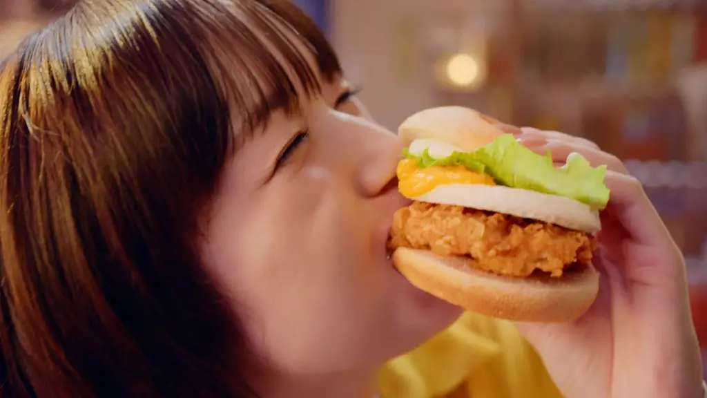 【今年のケンタッキーは”たまご感”を大幅アップデート】昨年を超える“とろ～り感”の「とろ～り月見」シリーズが8月26日(水)より全国で数量限定発売 画像 17