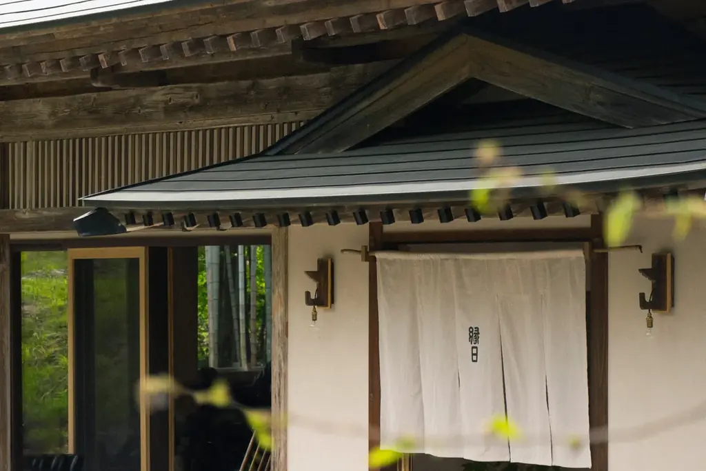 大正七年創業の京屋染物店「縁日」× 映画『サクラマスのラストワルツ』劇場公開を記念したコラボレーション手拭いを発表。 画像 7