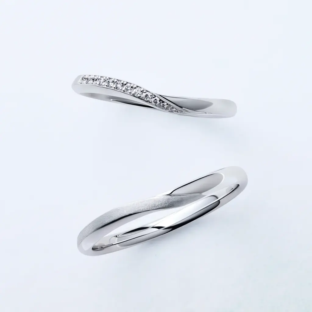 婚約指輪がセンターダイヤモンド込みで一律￥148,500！結婚指輪は価格が2種類に！BIJOUPIKO（ビジュピコ）が展開する四季を映すブライダルリングブランド「TOWA（トワ）」が生まれ変わる。 画像 16