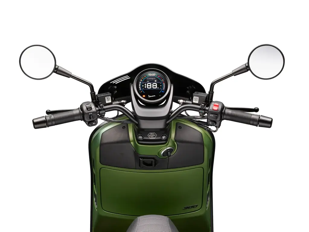 ベスパ GTS 150／GTS 300SuperSport／GTV 300に新色を導入して発売 画像 13