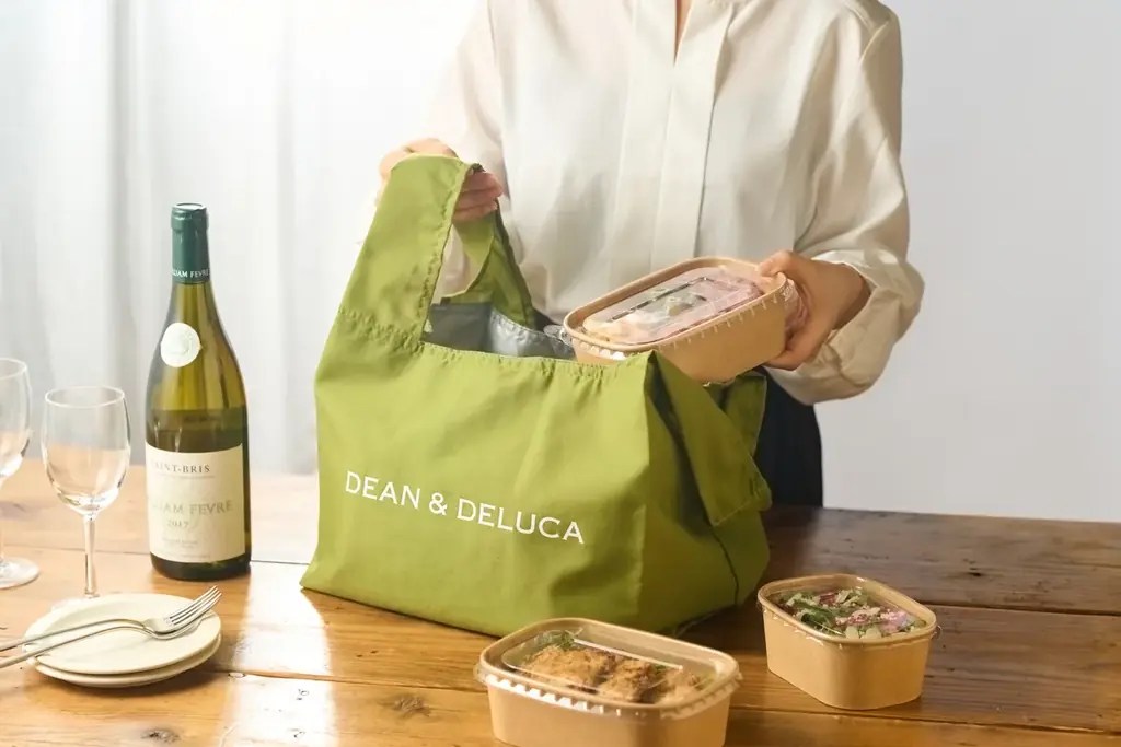 【数量限定】大切なお料理の美しさをキープしながら安定して運べる　OisixとDEAN ＆ DELUCA雑貨初コラボ・ポーチ付きエコバッグ8月27日10時販売開始 画像 1