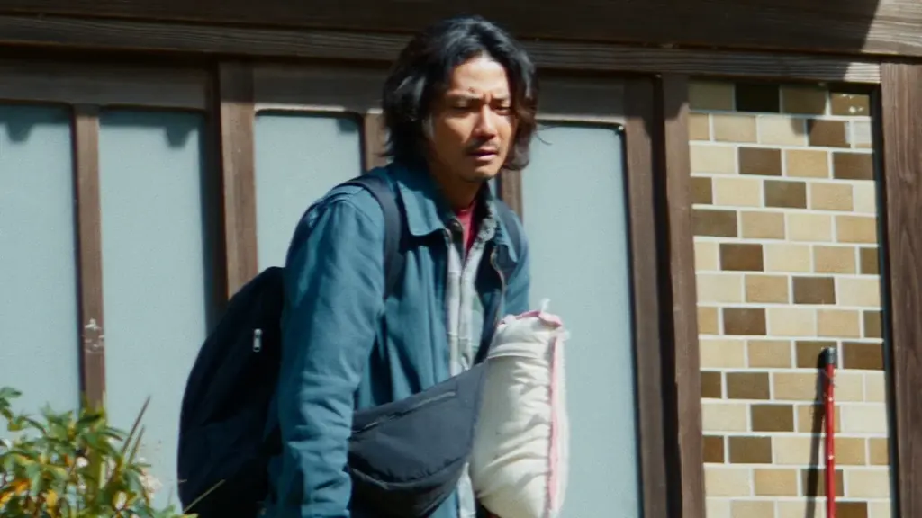 父親役・毎熊克哉の“眉間のシワ”に注目！8月20日「親父の日」に映画『見えない娘 THE INVISIBLES』新場面カット解禁 画像 4