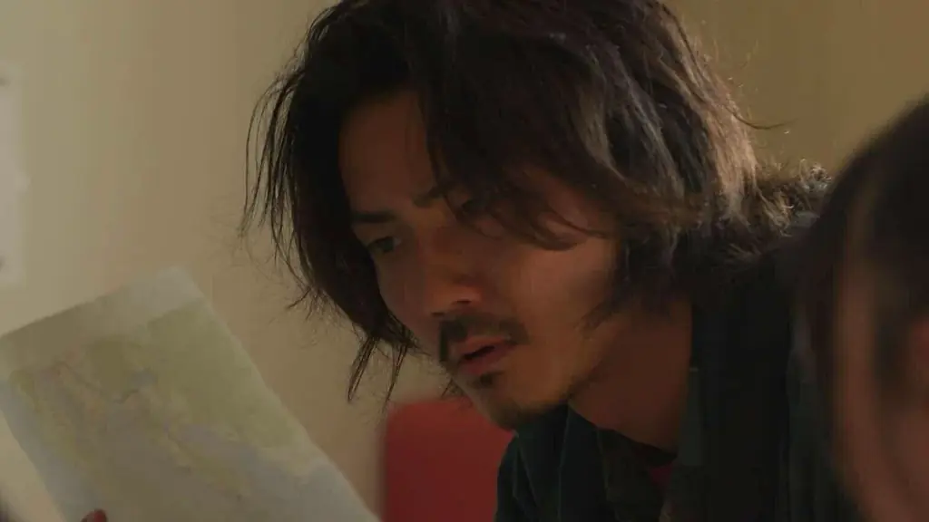 父親役・毎熊克哉の“眉間のシワ”に注目！8月20日「親父の日」に映画『見えない娘 THE INVISIBLES』新場面カット解禁 画像 5