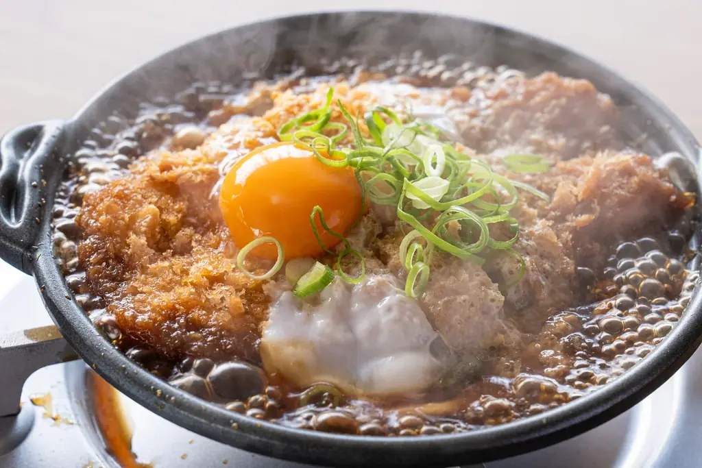 【揚げることを追求し続けた会社が作る“極上”とんかつ＆和牛ハンバーグカツ】串カツ田中の新ブランド「ザクッと とんかつ カツのジョー」8月21日(金) 東京都東大和市にグランドオープン！ 画像 10