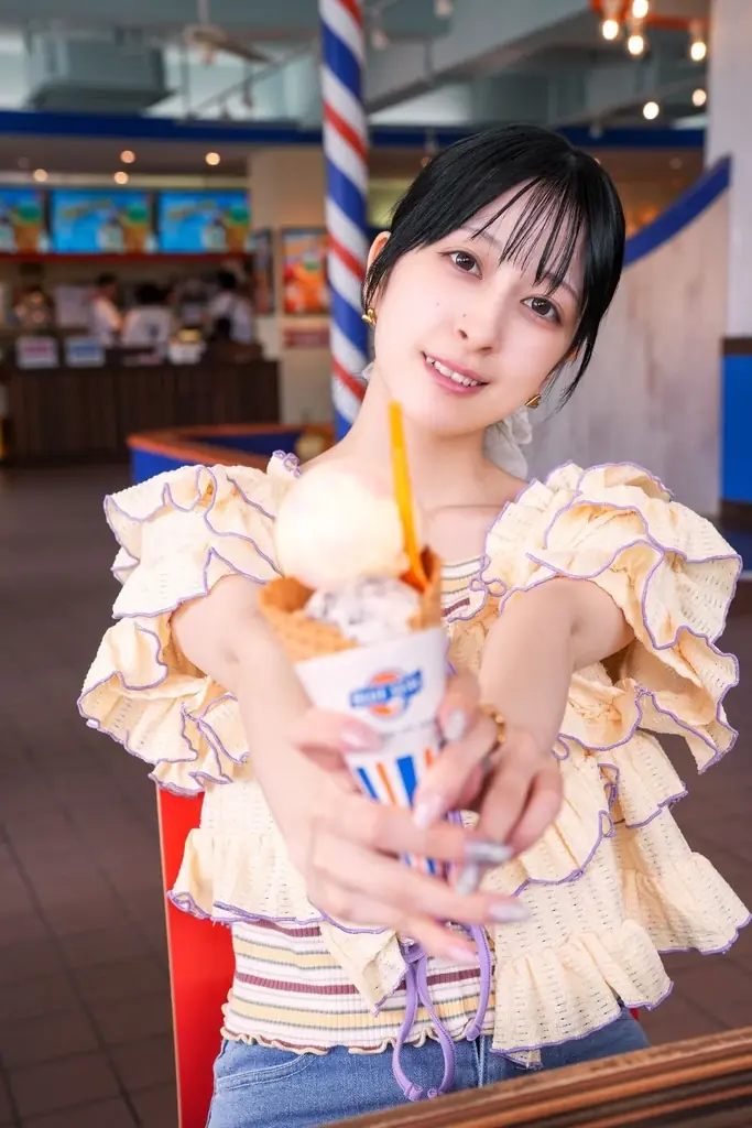 人気声優・月音こな　ファン待望の1st写真集 12/9発売決定！ 画像 3