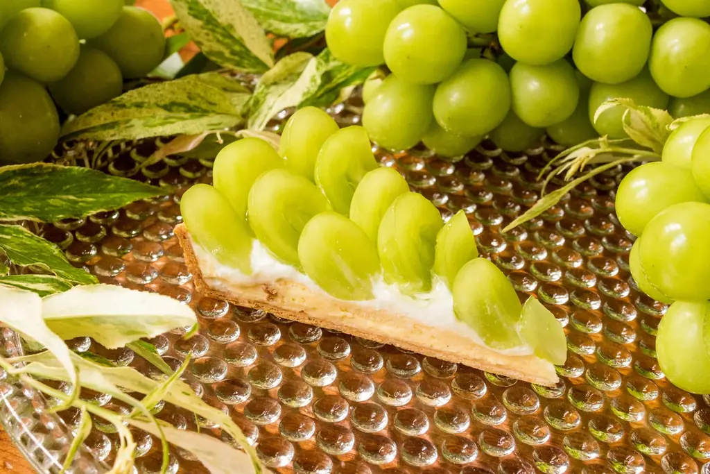 【キル フェ ボン】「GRAPE Fair」はじける果実、あふれる果汁。全国各地から届く、味わい豊かな全9種のブドウのタルト9月1日（火）スタート 画像 4