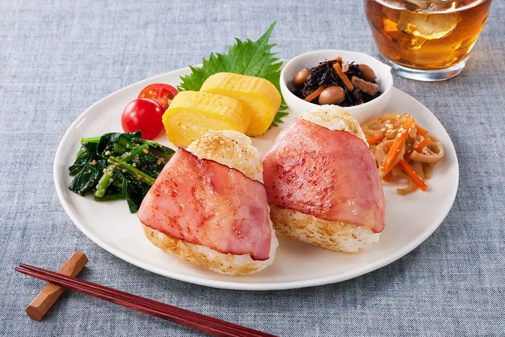 赤身のおいしさと肉感を楽しめる 「朝のフレッシュ ショルダーベーコン」を新発売 画像 2