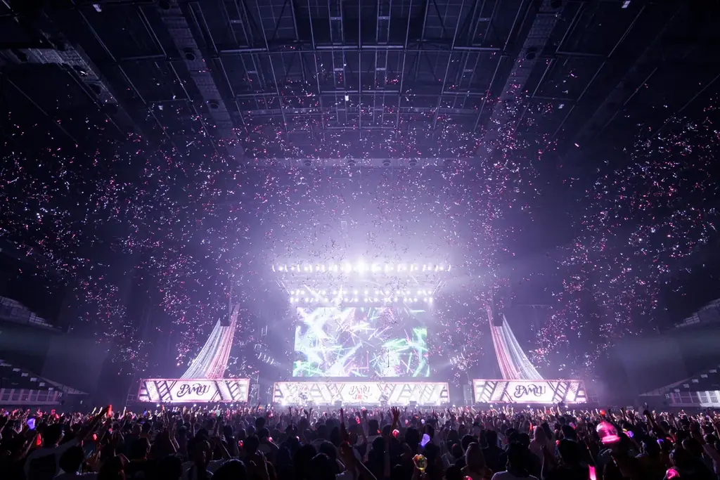 きゃりーぱみゅぱみゅがデビュー15周年イベント「PAMYU FES」開催　MONGOL800、氣志團、木村カエラ、新しい学校のリーダーズ、FRUITS ZIPPERが周年を祝福5年ぶりとなる 画像 17