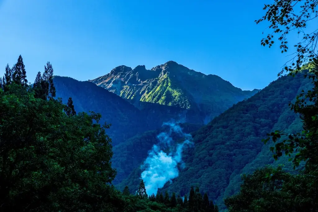 【飛騨高山・岐阜県高山市】奥飛騨の魅力を切り取る「奥飛騨温泉郷フォトコンテスト（2026-2027）」開催のお知らせ！ 画像 2