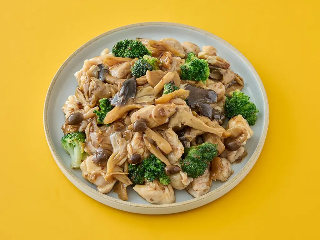 【深みを味わう秋の朝】全国のコンフォートホテルの無料朝食にさつまいもやブドウなど旬の食材を使った秋限定スムージー4種と日替わりおかず5種が9月1日より登場 画像 3