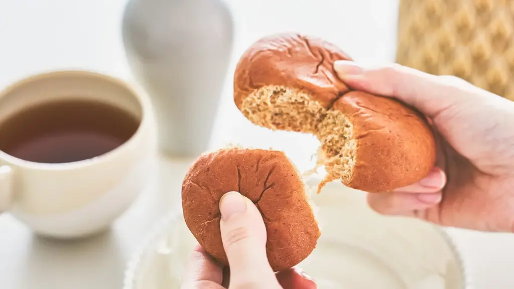 「BASE BREAD こしあん」リニューアル 画像 2