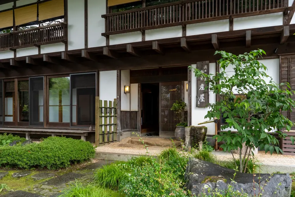MASTERWAL、群馬・みなかみの温泉旅館「御宿 庄屋」リニューアルで全館の家具選定・インテリアプロデュースを担当 画像 2
