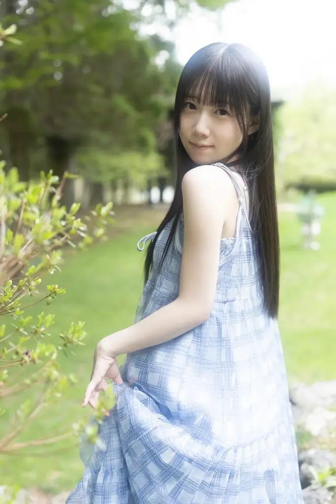 ドラマチックレコードの新居歩美、待望の1st写真集『あゆちひとくち』2026年10月23日発売決定！ 画像 2
