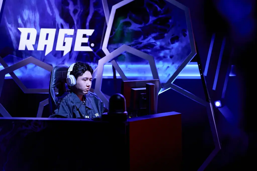 【大会レポート】RAGE Shadowverse Japan Championship 2026 Season 2 Grand Finals ～関西出身あきす。選手が決勝トーナメントを制し頂点に！～ 画像 5