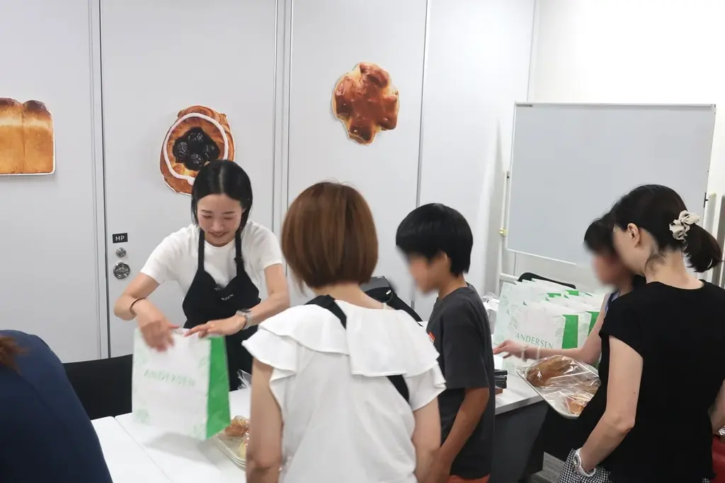 【アンデルセン×認定NPO法人チャリティーサンタ】親子で学ぶ体験イベント「パンをめぐる旅」を夏休みに開催しました｜イベントレポート 画像 6