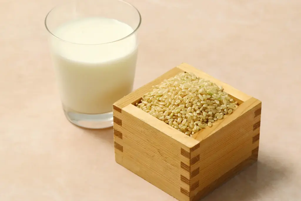 【ブランド史上初！玄米使用のこだわり食パン】「バゲットラビット」より国産バター＆牛乳100％でしっとり柔らか食感に仕上げた『しっとり玄米食パン』が新登場！香ばしい玄米の風味が広がる新作食パン！ 画像 5