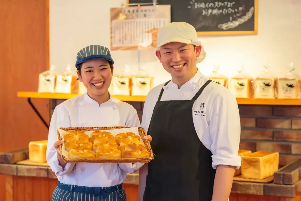 ＼ 見上げて満月、食べて満足！ ／ペンギンベーカリーに季節限定「お月見パン」が登場！ 画像 4