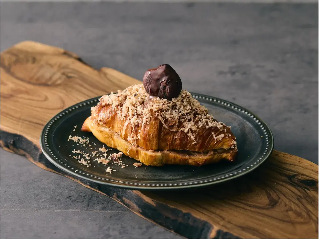 東京・九品仏に本店をかまえるベーカリー「Comme’N」からまるで本物のさつまいも。注目商品「おいも」をはじめ秋の味覚を楽しむ新商品を9月1日より発売 画像 4