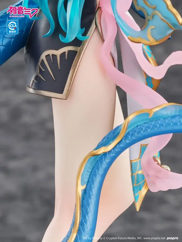 「青龍」をモチーフにアレンジされた「初音ミク」がフィギュアで登場。あみあみにて予約受付中。 画像 7