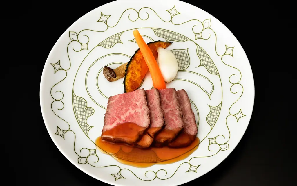 9/1スタート｜アイヌ文様の器で味わう平取の美食