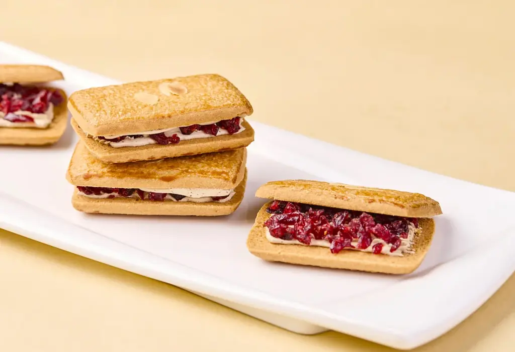 【食欲の秋におひとつどうぞ】鎌倉ウィッチの秋フレーバーが今年も登場！自家製キャラメルが決め手の『セゾンウィッチ（キャラメルりんご）』を期間限定販売 画像 4