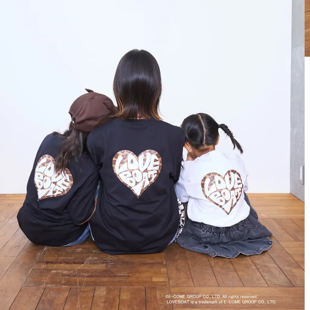 ＼あの伝説のギャルブランドがミニマルに登場！／〈LOVEBOAT〉×〈minimal〉初コレクション。ママは懐かしい、小学生は新しい。リアル親子モデルが着こなすリンクコーデにも注目！ 画像 11