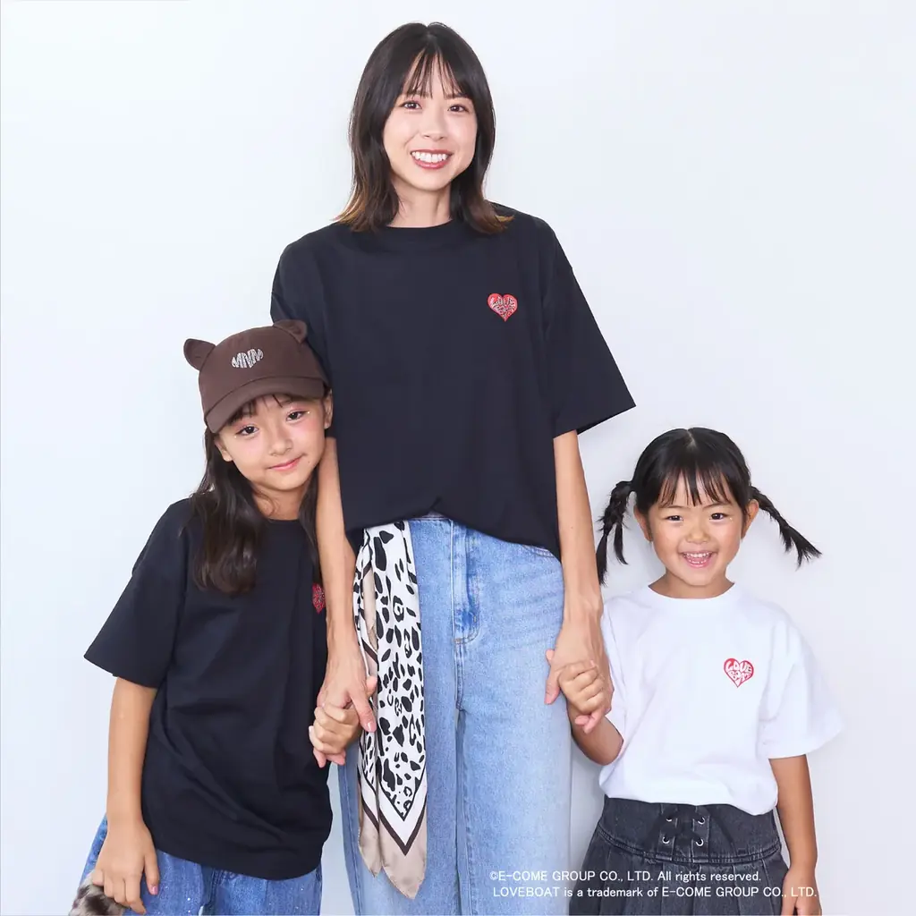 ＼あの伝説のギャルブランドがミニマルに登場！／〈LOVEBOAT〉×〈minimal〉初コレクション。ママは懐かしい、小学生は新しい。リアル親子モデルが着こなすリンクコーデにも注目！ 画像 5