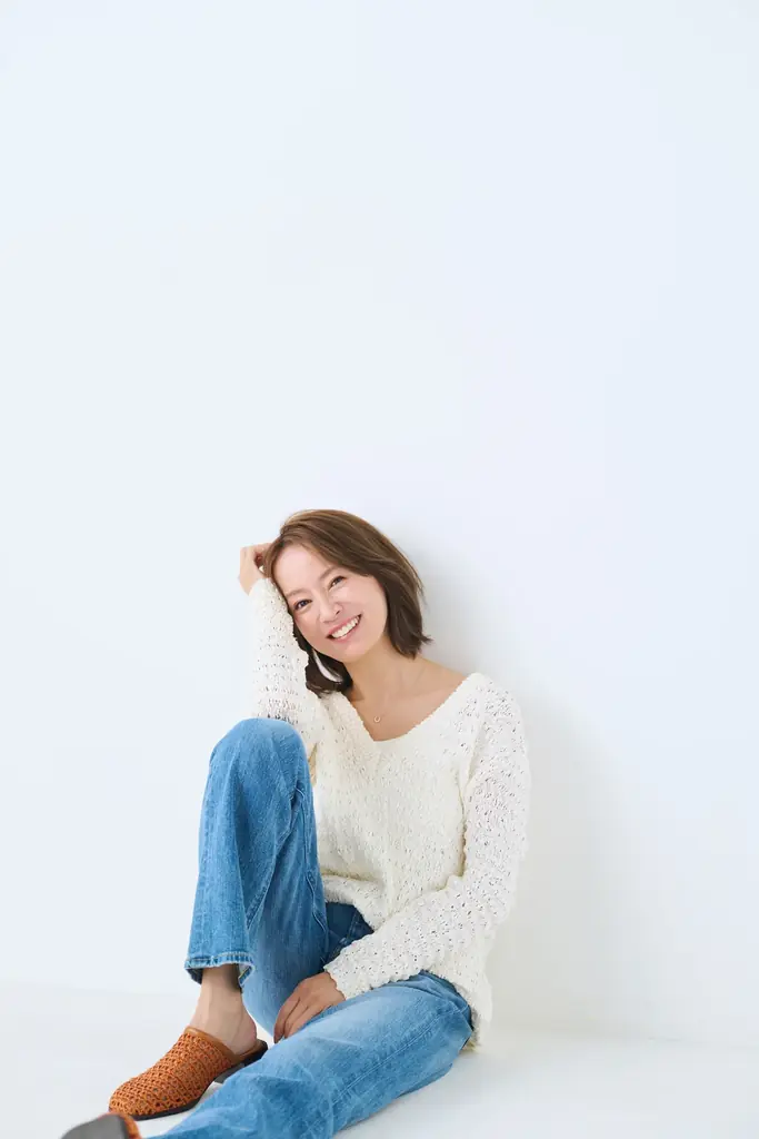 本人自宅を大公開！鈴木亜美の新刊『考えなくても体が動く！ 鈴木亜美のすごいルーティン 毎日、同じことをするだけ。』が10月22日に発売決定 画像 3