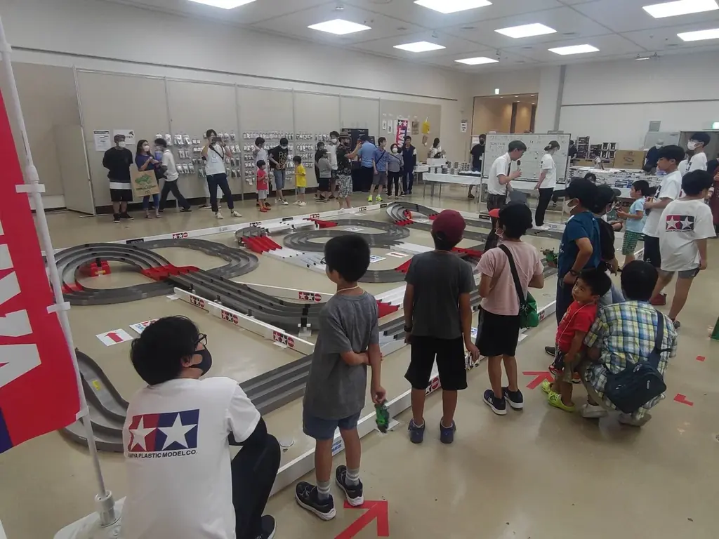 9/1開幕｜北湯沢で親子ミニ四駆体験150台展示