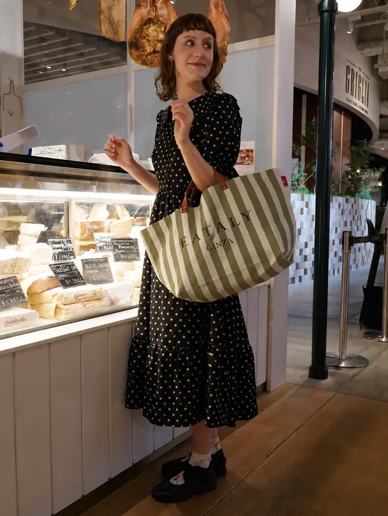 イータリー銀座店のオリジナル限定ストライプトートバッグを9月9日（水）から発売 画像 4