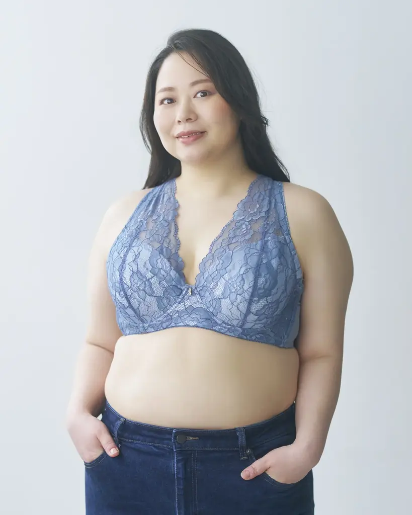 【26年AW】プラスサイズ下着専門店グラマープリンセスから秋冬にここち良く寄り添うブラ、ワイヤーキャミを発売 画像 15