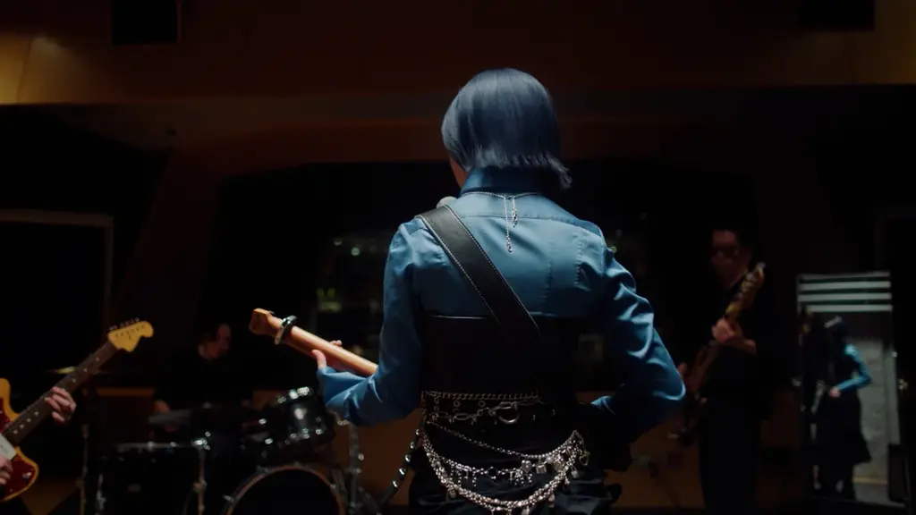 本気の絹髪「いち髪　ＰＲＥＭＩＥＲ」新ＣＭ！ ～ＨＡＮＡのＪＩＳＯＯさんがソロデビュー曲「Movie Star」を本ＣＭで初公開～　★「後ろ姿のリレー」篇２０２６年９月４日（金）放映開始★ 画像 6