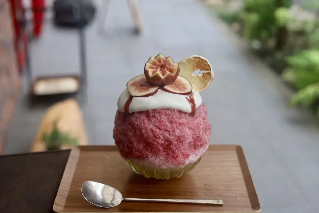 ニューヨークレストラン「サラベス」表参道店 吉祥寺のかき氷専門店「氷屋ぴぃす」とコラボ、2期にわけ、秋の味覚を楽しむスペシャルセットを販売 画像 8