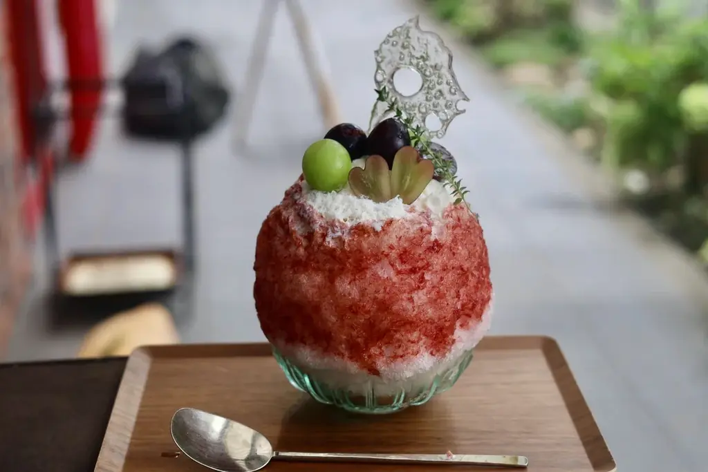 ニューヨークレストラン「サラベス」表参道店 吉祥寺のかき氷専門店「氷屋ぴぃす」とコラボ、2期にわけ、秋の味覚を楽しむスペシャルセットを販売 画像 9