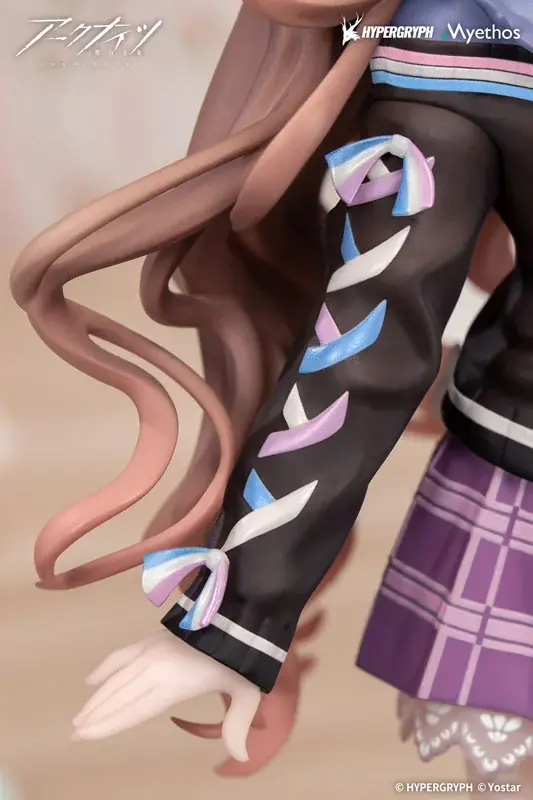 『アークナイツ』より、「純燼エイヤフィヤトラ それからの物語VER.」のフィギュアが登場。あみあみにて予約受付中。 画像 9