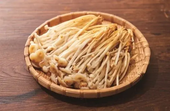 敬老の日は「しゃぶしゃぶ温野菜」がお得！食べ放題「平日20%OFF/休日10%OFF」小学生半額・小学生未満無料でお子様連れも嬉しい！国産野菜や逸品料理でお腹も心も満たす、大切な人とのしゃぶしゃぶ時間 画像 8